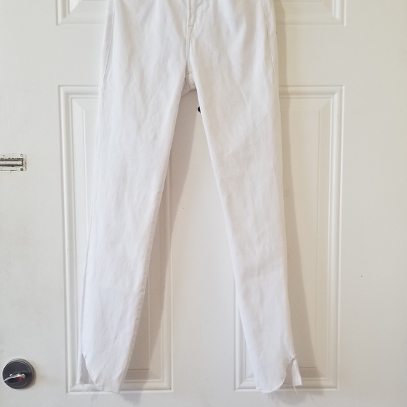 Good American Good Leg Crop High Rise White Cascade Hem Size 25 - Picture 5 of 16